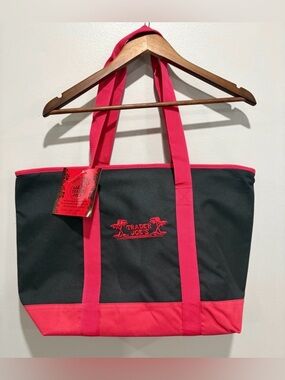 NWT - Trader Joe’s Insulated Reusable Tote Bag XL